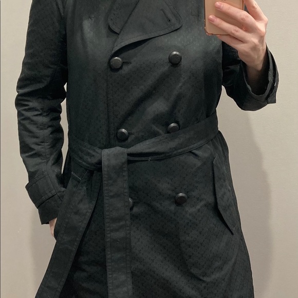 Louis Vuitton logo trench - Picture 2 of 6